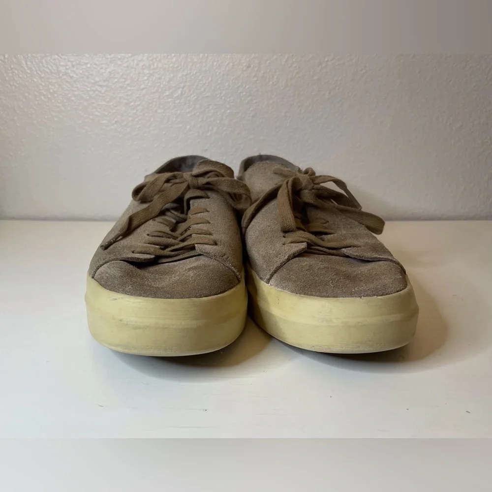 Vince Men's Copeland Tan Suede Sneakers Size 8.5‎